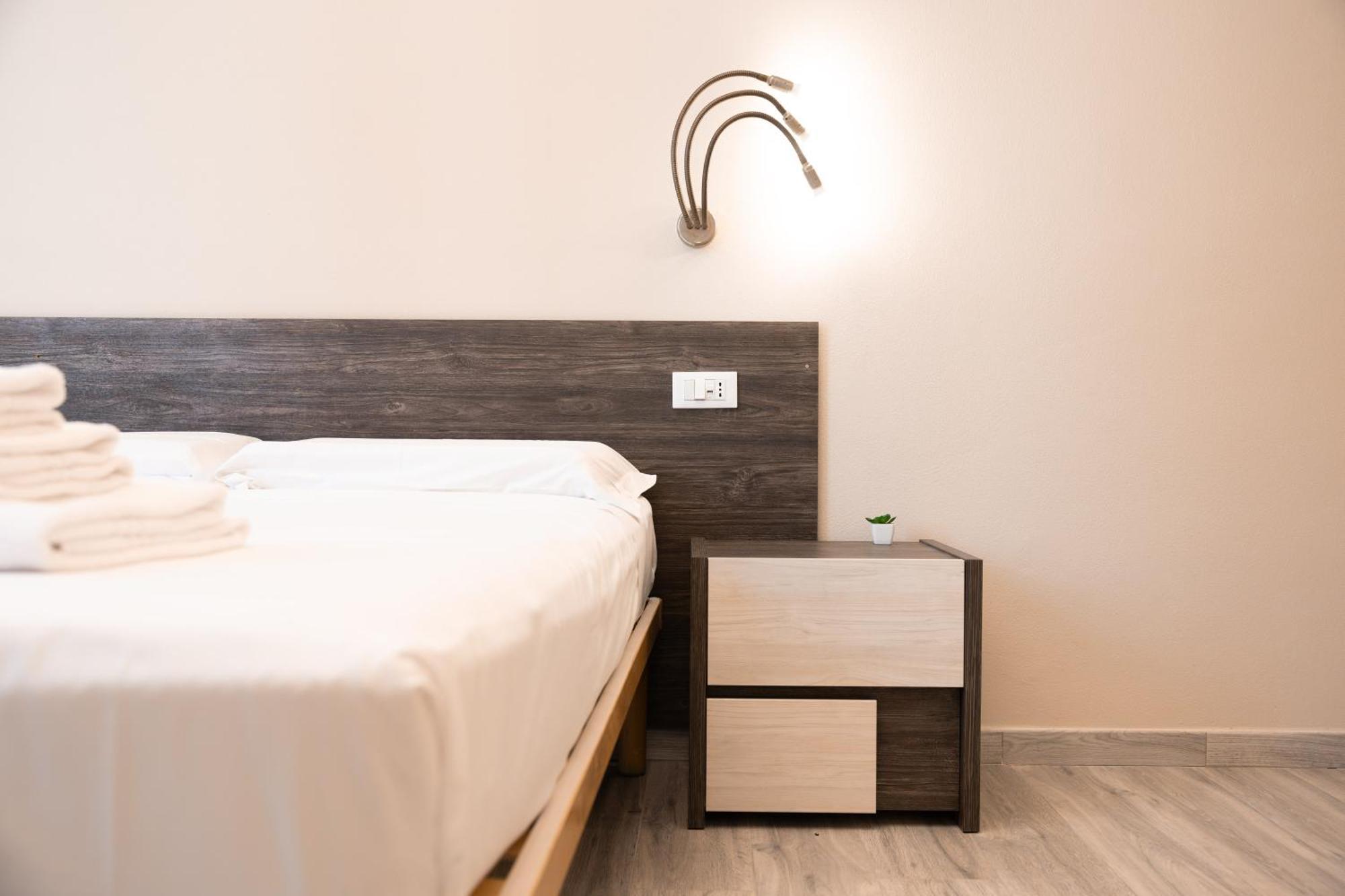Dall'Arca Suites Bologna Station - Center - Fiera Екстериор снимка